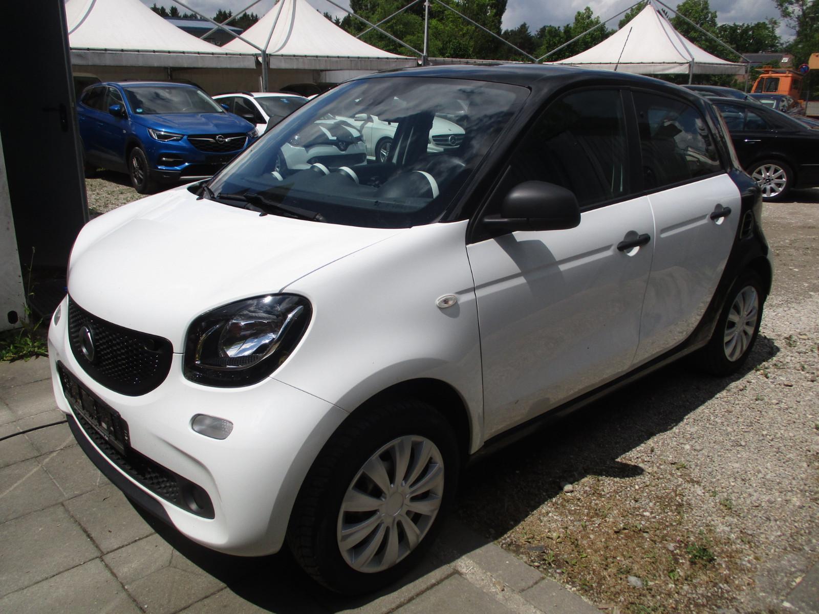 Smart ForFour 52 kW Lichtm./Klimakomp./Wasserp./Neu