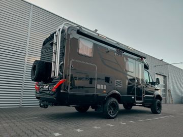 Fahrzeugabbildung HYMER / ERIBA / HYMERCAR ML-T 580 4x4² RSX BLACK-STAR