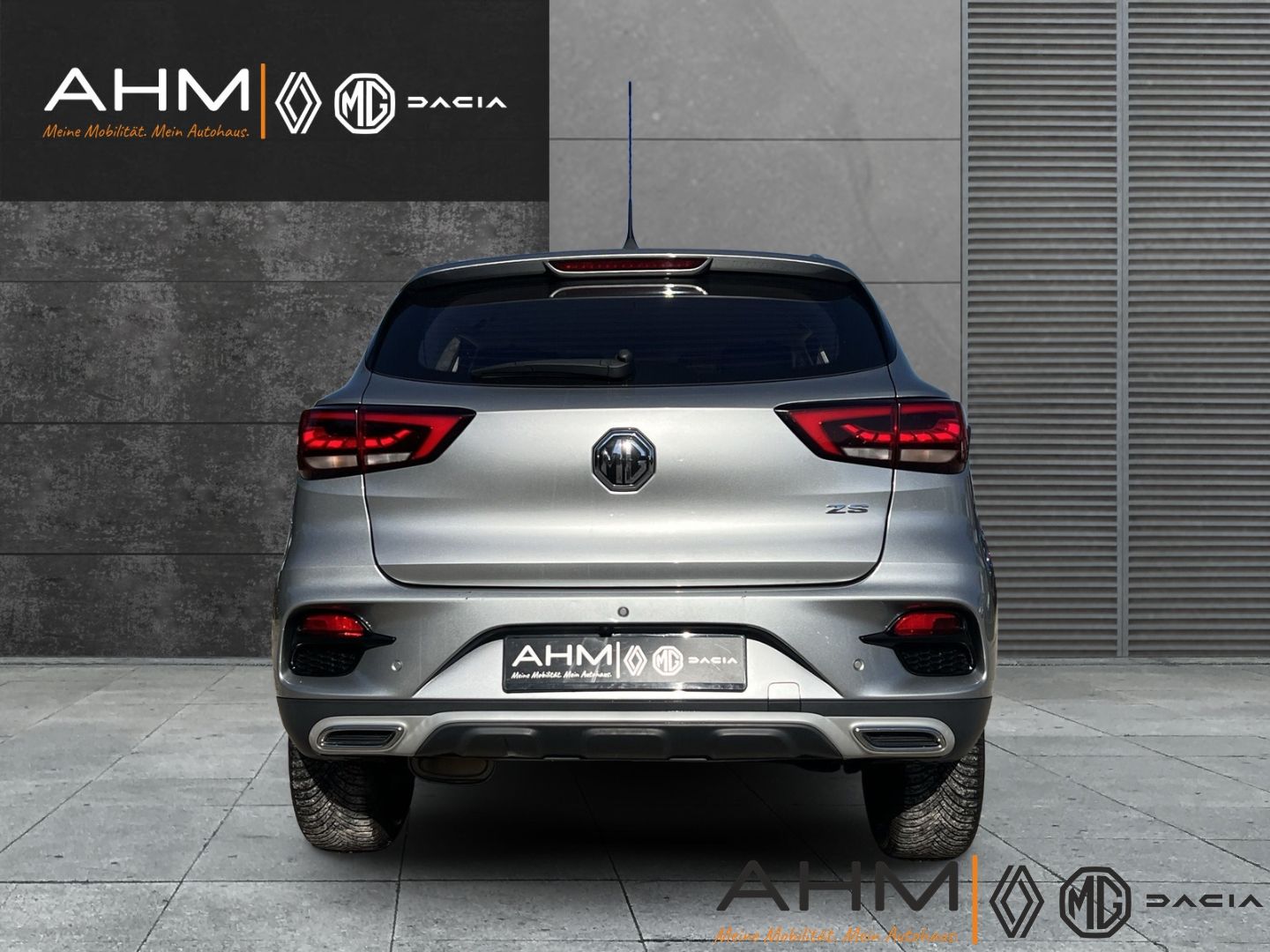 MG ZS