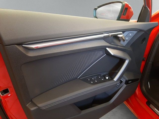 Fahrzeugabbildung Audi A3 Limousine 35TFSI Leder SONOS Pano Matrix 18"