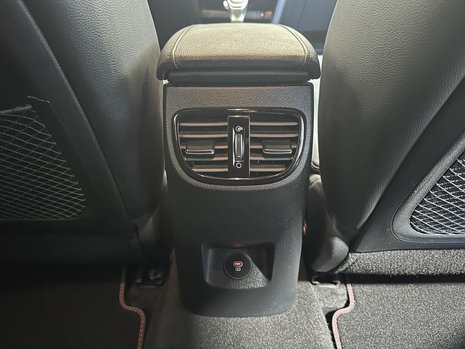 Kia ProCee'd 1.6 T-GDI DCT GT ACC|JBL|LED|Navi|SHZ
