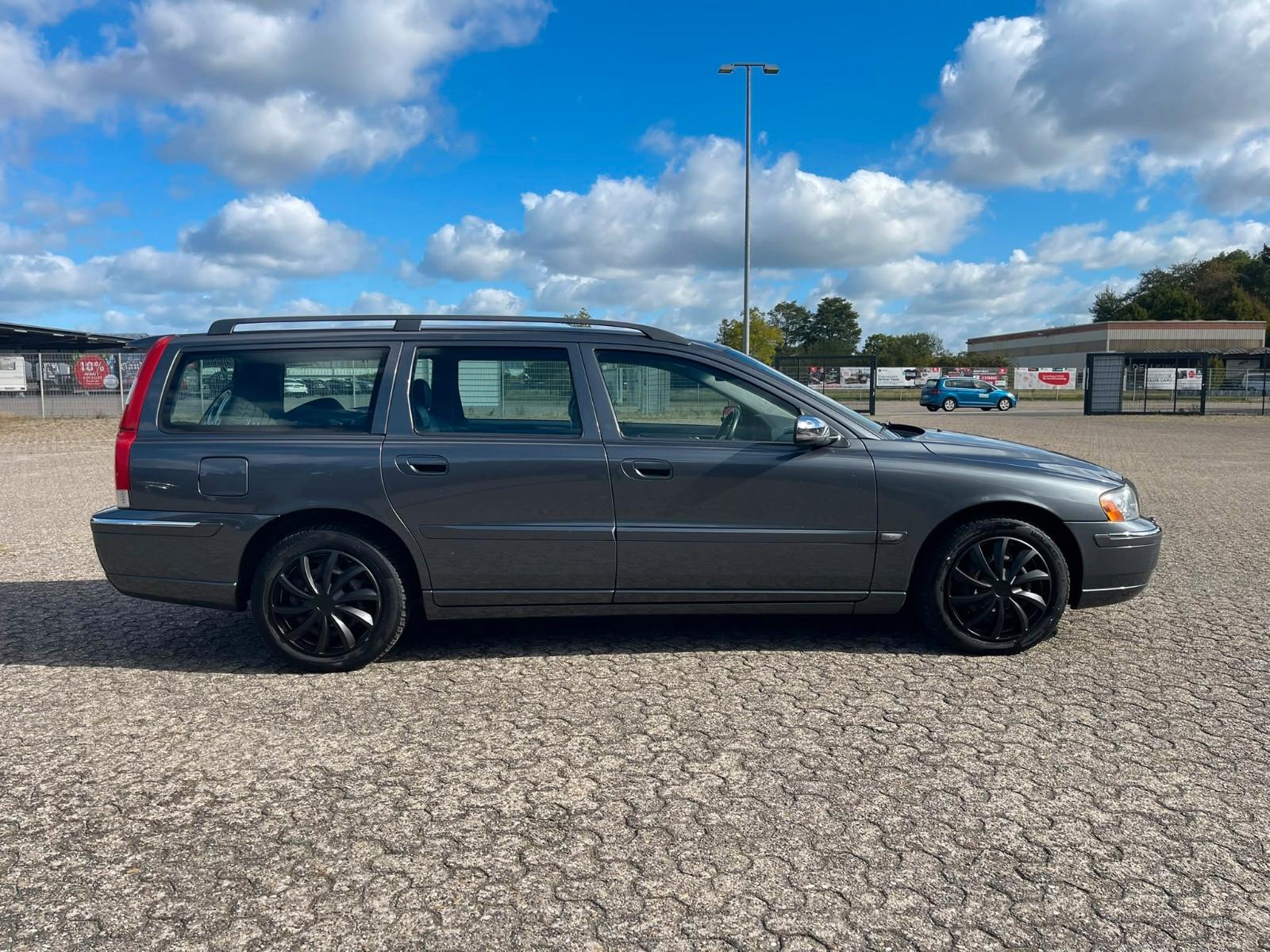 Volvo V70 2005 — photo 5