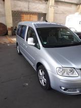Volkswagen Vw Caddy Maxi Leichenwargen Henschke Aufbau - Volkswagen Caddy Maxi aus 2009