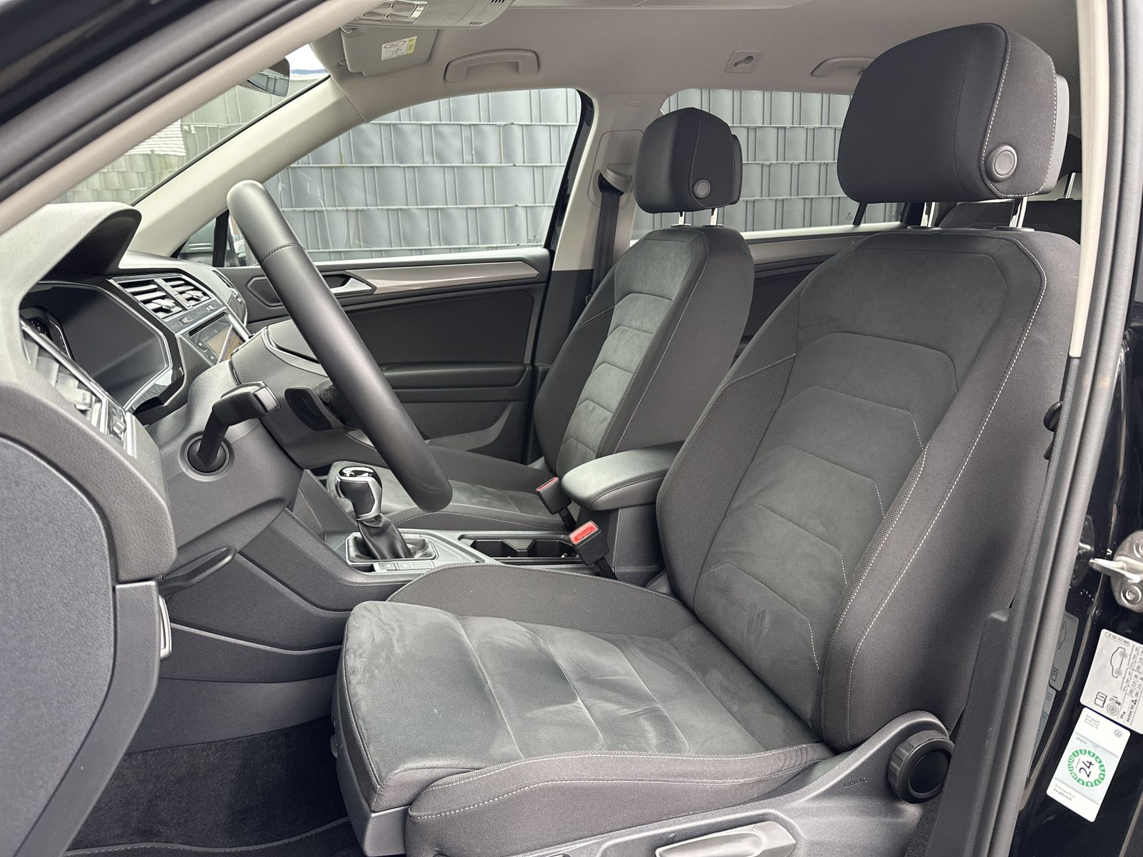 Fahrzeugabbildung Volkswagen Tiguan Allspace 2.0 TDI DSG Life NAV+LED+ACC+HUD