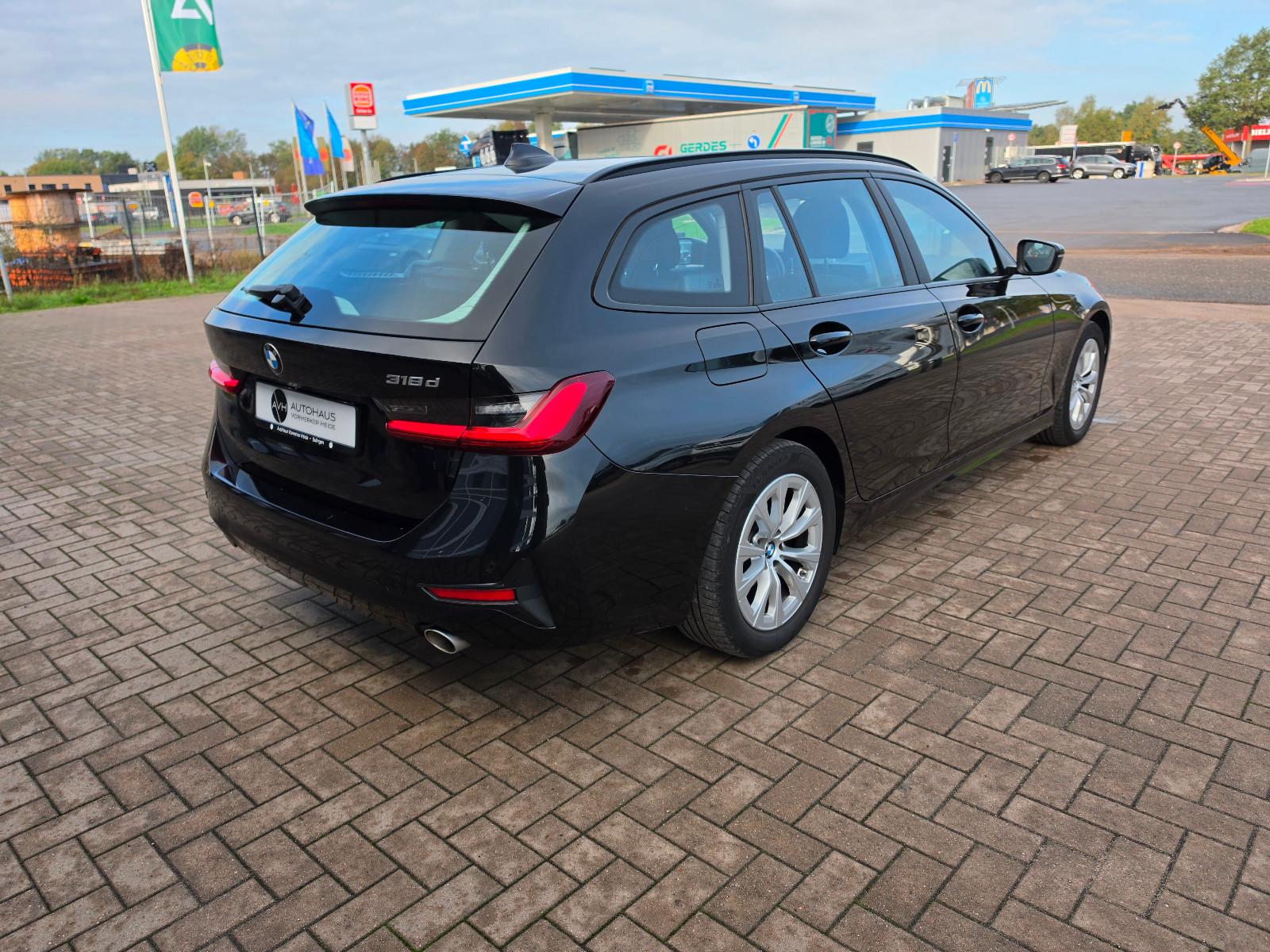 BMW 318d Advantage TÜV Neu/LED/Virtuell Cockpit/Navi