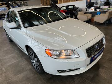 Volvo S80 Lim. D3 Summum *BiXenon*Standh*1.Hand*