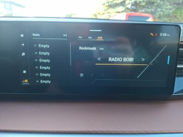 KGM Torres ESSENTIAL 1.5 4WD °LED°Navi°Leder°ACC°SHZ