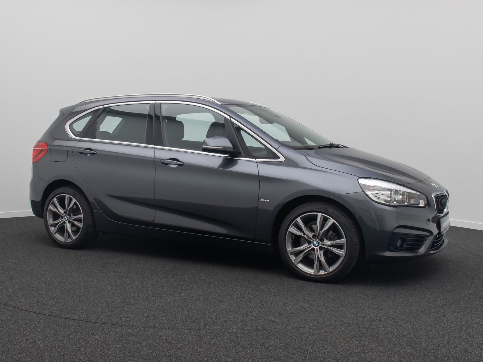Fahrzeugabbildung BMW 218d Active Tourer Sport Line LED Kamera HiFi Pa