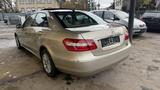 Mercedes-Benz E 220 CDI*Automatik*Pano*Xenon*Klima*Pdc* Klima - Mercedes-Benz: Beige