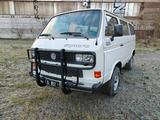 Volkswagen T3 Caravelle Syncro - Volkswagen T3: 8 Sitzer