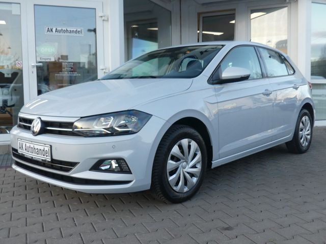 Volkswagen Polo VI Comfortline ACC Navi PDC Carplay Klima