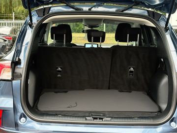 Ford Kuga - 10
