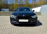 BMW 320i Limousine - BMW 320 mit Benzin-Antrieb: Schwarz, Sitzheizung, Limousine