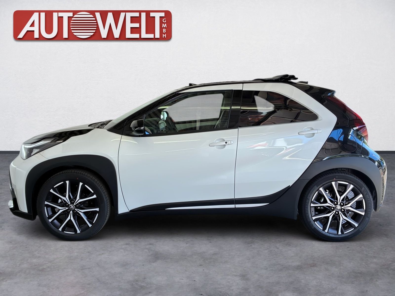 Fahrzeugabbildung Toyota Aygo X 1.5 GR SPORT m. Faltdach Kam.,LED,SHZ