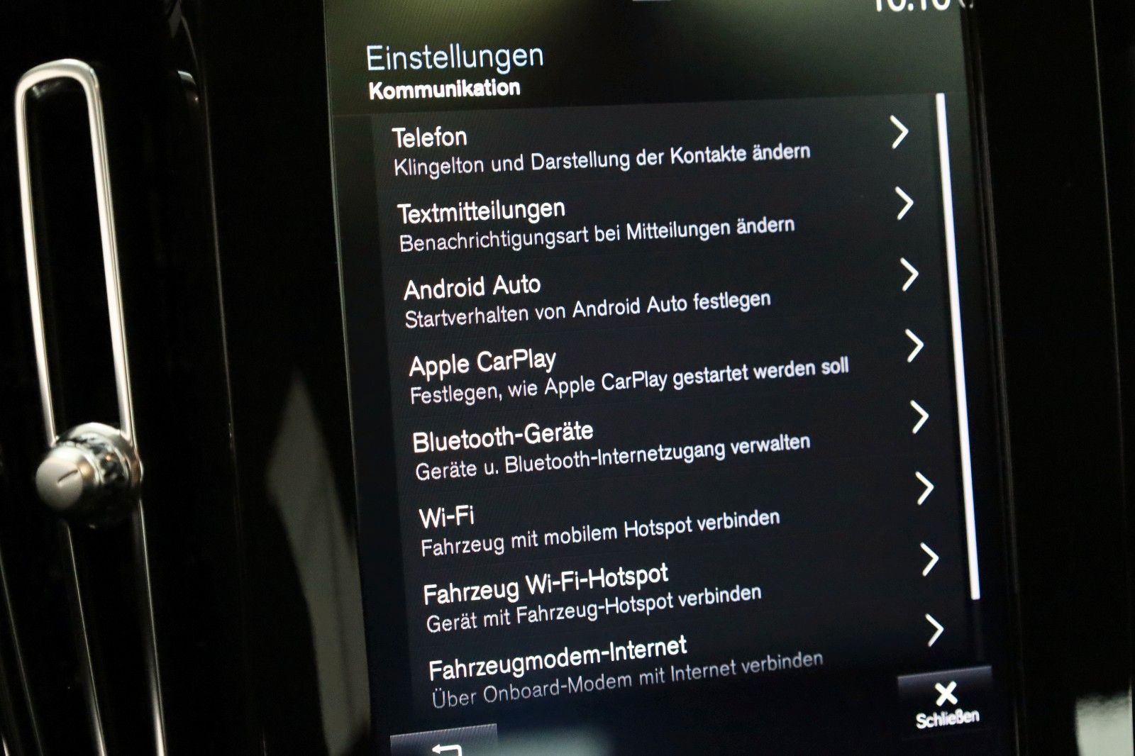 Fahrzeugabbildung Volvo XC40 Momentum Pro,Navi,LED,SH,Kamera,H&K,Carplay