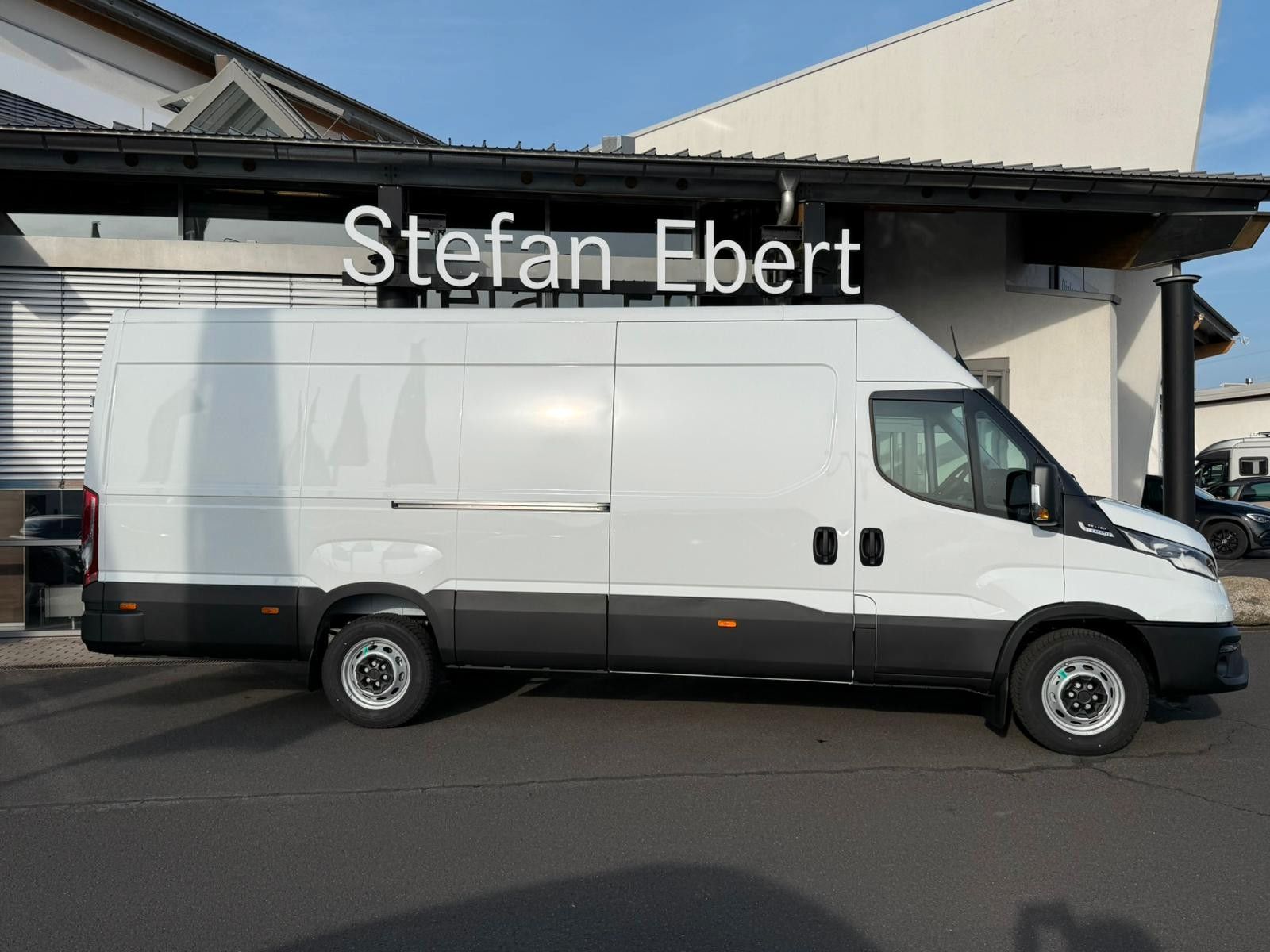 Fahrzeugabbildung Iveco Daily 35S16 A8 *R4.100mm*Automatik*Kamera*3x