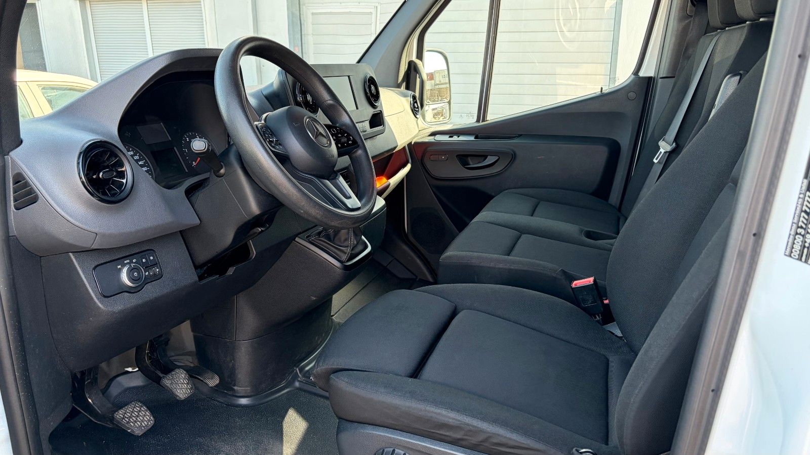 Fahrzeugabbildung Mercedes-Benz Sprinter III Kasten 316 CDI Navi Shz Temp