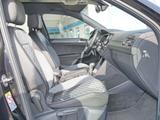 Volkswagen Tiguan 2.0 TDI DSG 4Motion R-Line Navi AHK IQ.Li - Volkswagen Tiguan: Schwarz