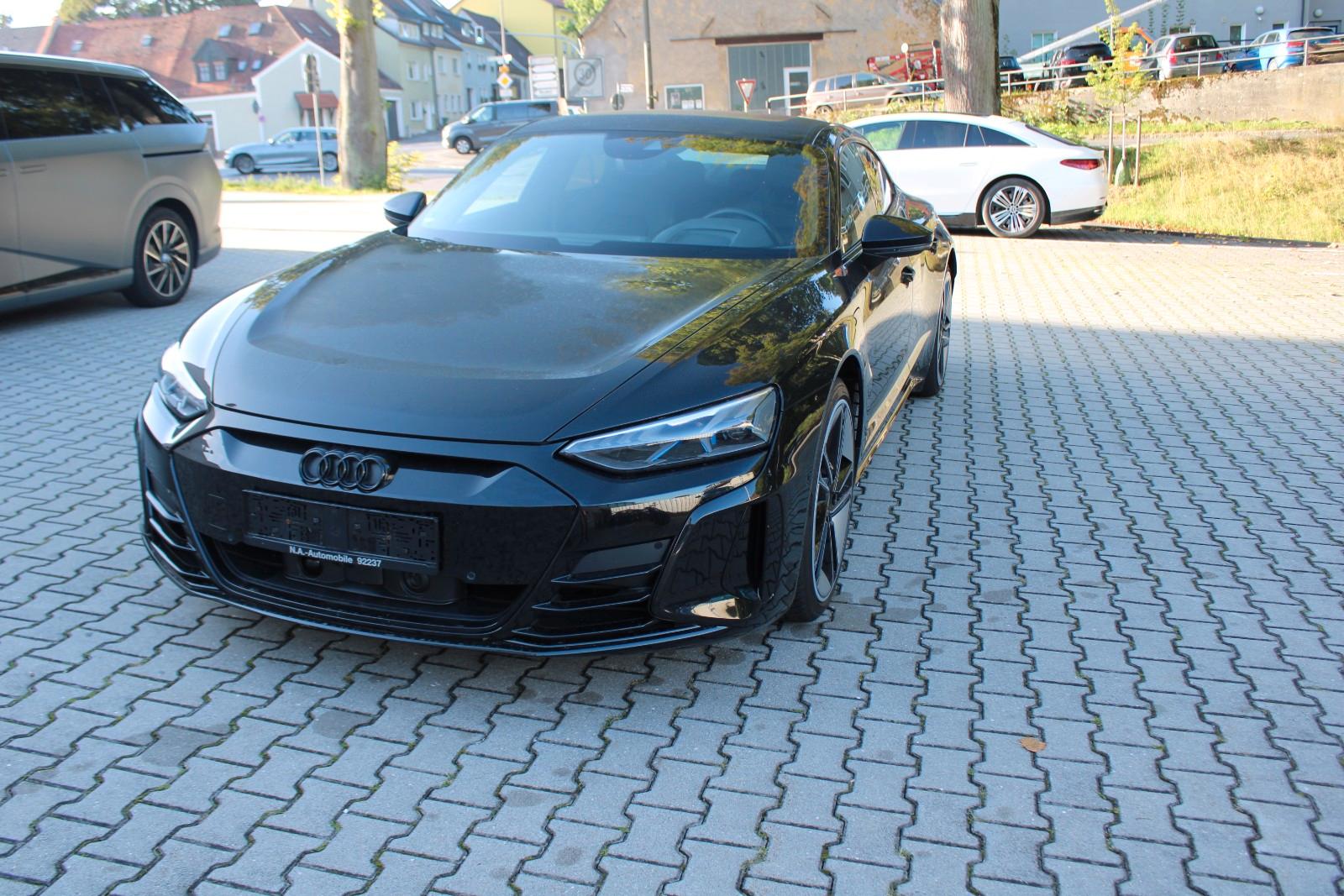 Audi e-tron GT RS  quattro