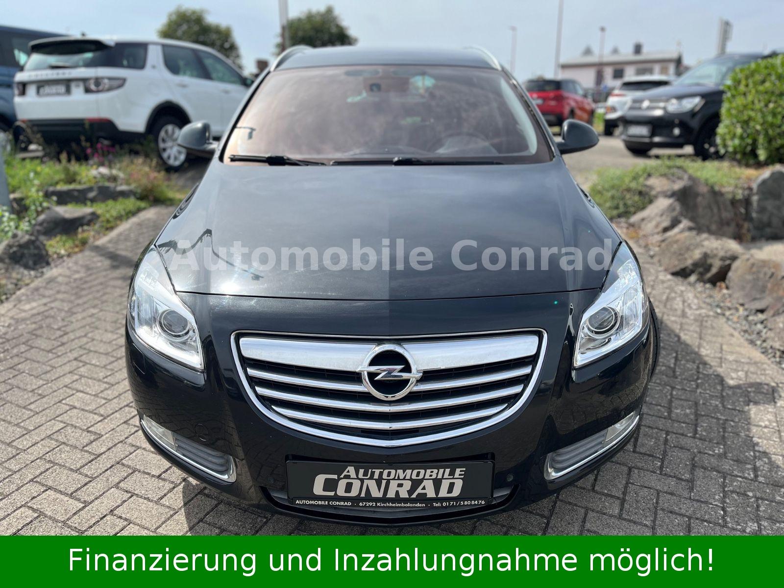 Opel Insignia 2013 — rear view