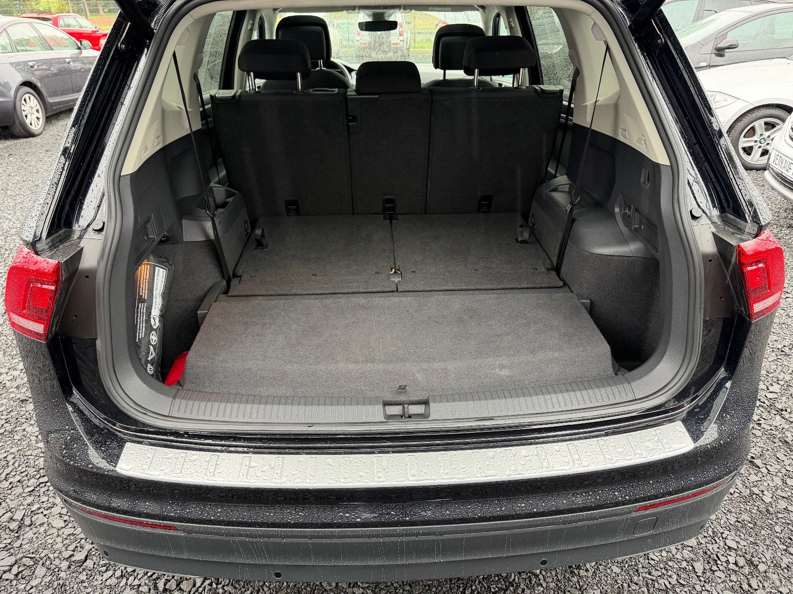 VW Tiguan Allspace 4Motion 7 Sitzer/Scheckheft – Foto 25