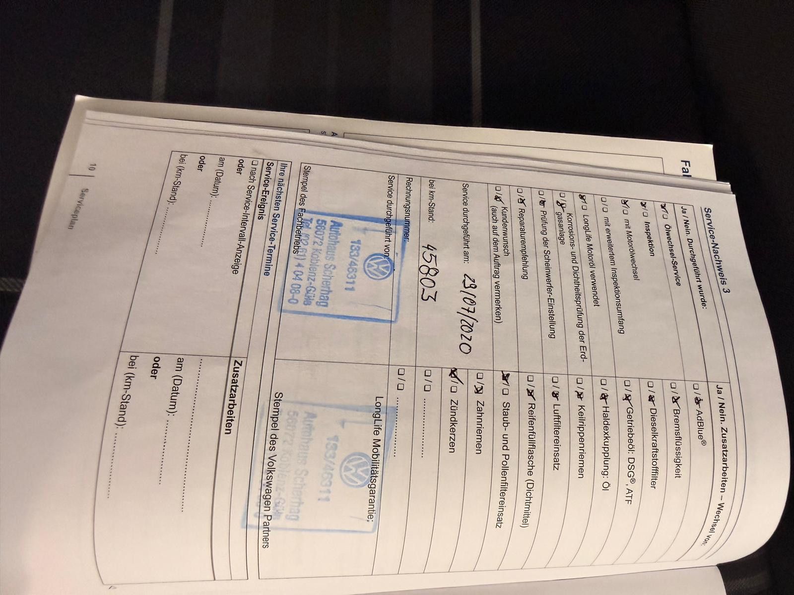 Fahrzeugabbildung Volkswagen Golf VII Lim. Lounge BMT / KLIMA / NAVI /