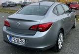 Opel Astra J Limousine ENERGY 1.6 - Opel Astra ENERGY mit Benzin-Antrieb