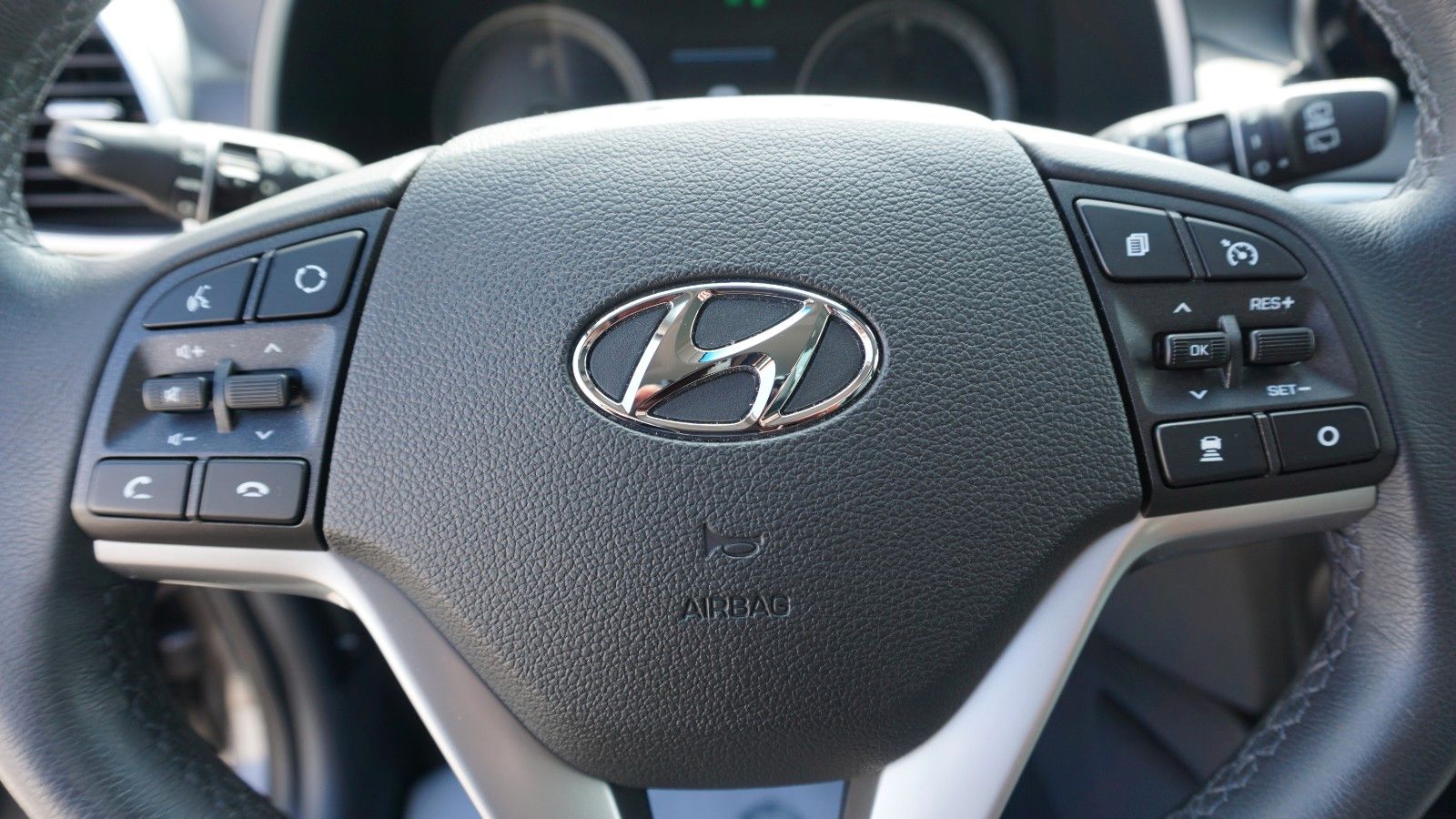 Fahrzeugabbildung Hyundai Tucson Premium 4WD,Leder,Navi,Panorama,LED,AHK