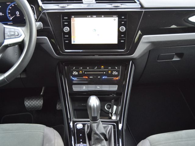 Touran 1.5 TSI DSG Highline BLACK-STYLE/7-SITZER