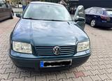 Volkswagen Bora 2.0 Auto Highline Highline - Volkswagen Bora in Essen