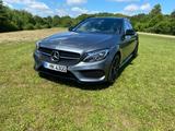 Mercedes-Benz C43 AMG Mercedes-AMG 4MATIC T  - Performance AGA - Mercedes-Benz C 43 AMG mit Benzin-Antrieb: Grau