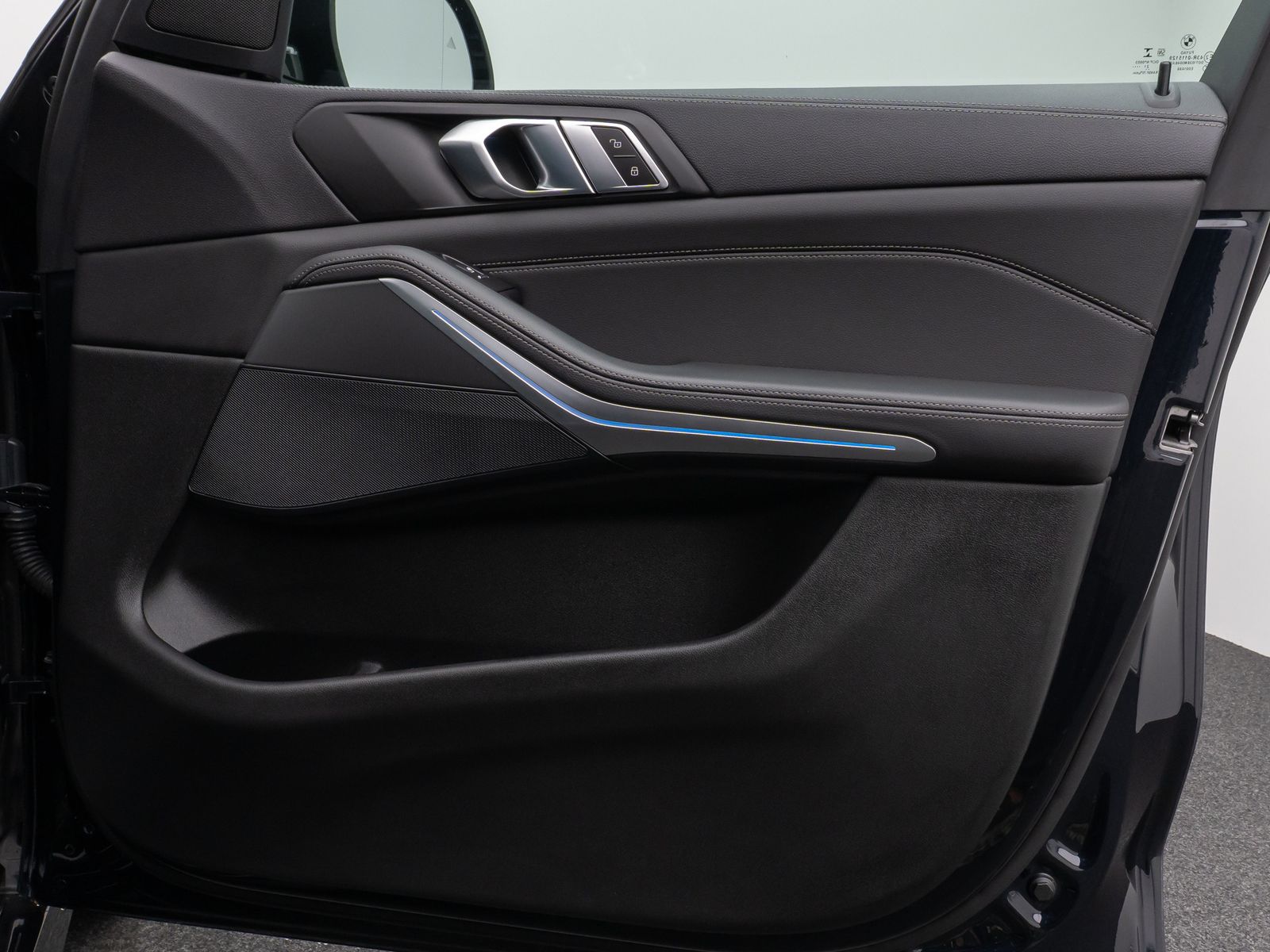 Fahrzeugabbildung BMW X5 xD45e M Sport Laser 360° HUD DAB HiFi 22Zoll