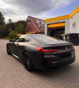 BMW M850i xDrive Coupé - - BMW M850 von privat