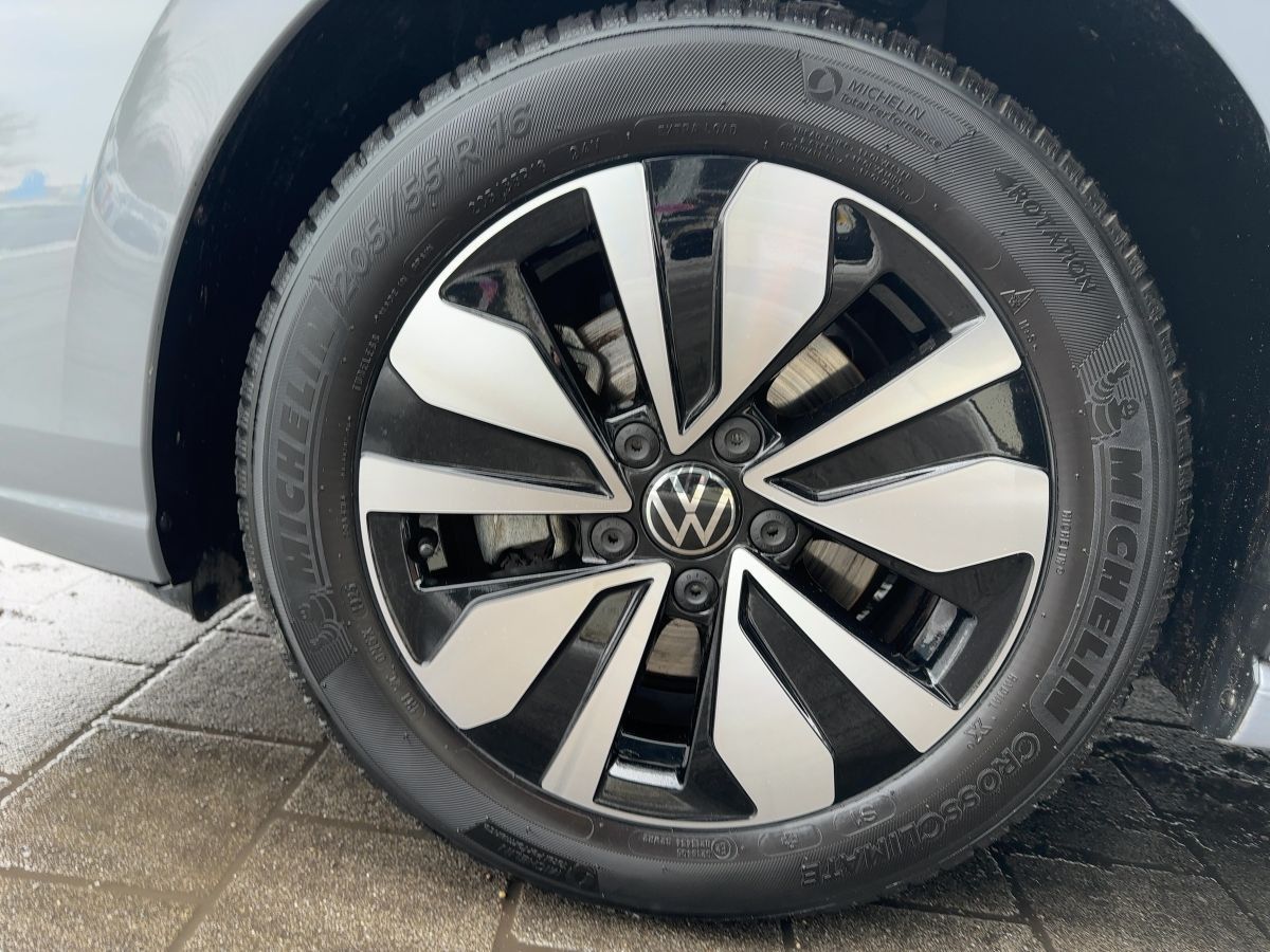 Volkswagen Golf - Bild 15