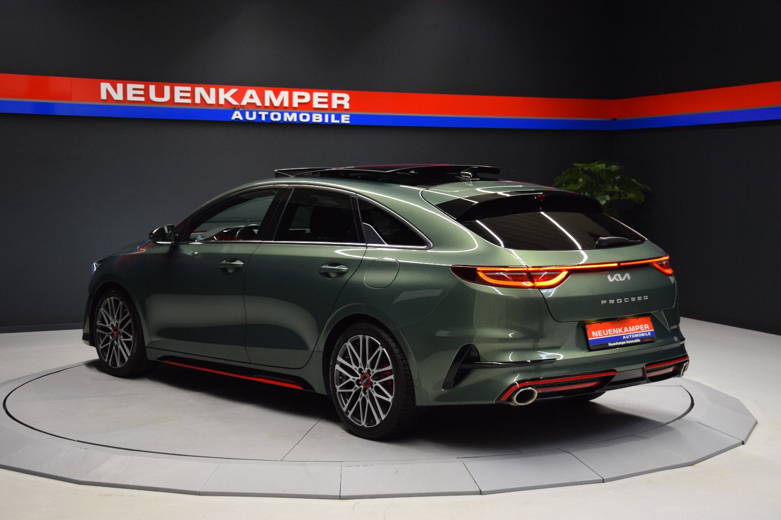 Fahrzeugabbildung Kia pro cee'd / ProCeed GT PANO ACC JBL Kamera
