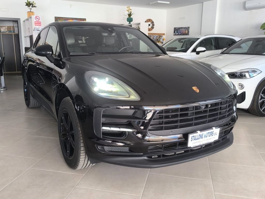 Image of Porsche Macan
