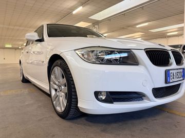 BMW 320 - 5