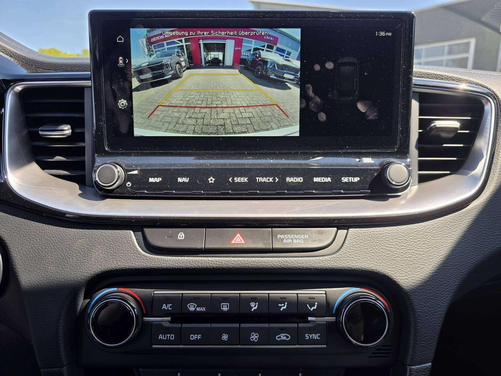 Kia Ceed SW / cee d SW Ultimate 1.0 T-GDI 6MT 100PS 