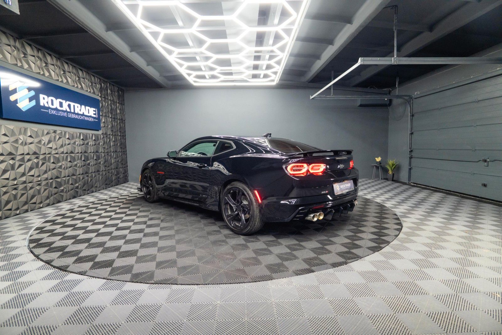 Fahrzeugabbildung Chevrolet Camaro 3.6 V6 Coupe ZL1 Performance *CarPlay*19%
