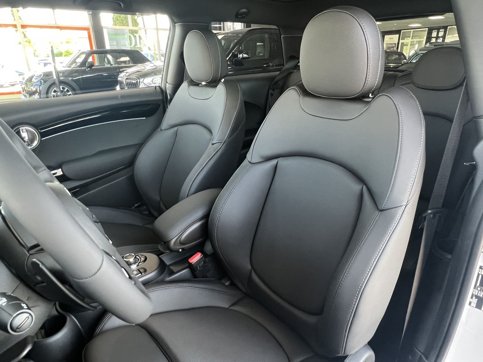 Fahrzeugabbildung MINI Cooper S |Verkauf im Kundenauftrag!