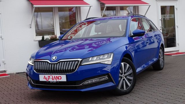 Skoda Superb Combi 1.4 TSI Ambition iV LED Navi AHK