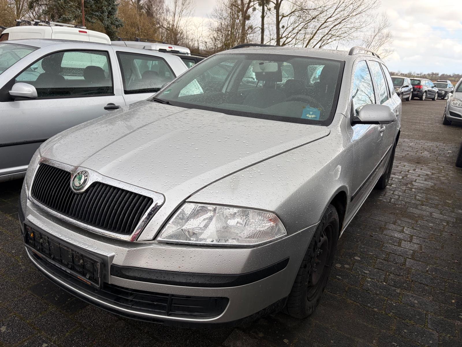 Skoda Octavia Combi Ambiente 1.6