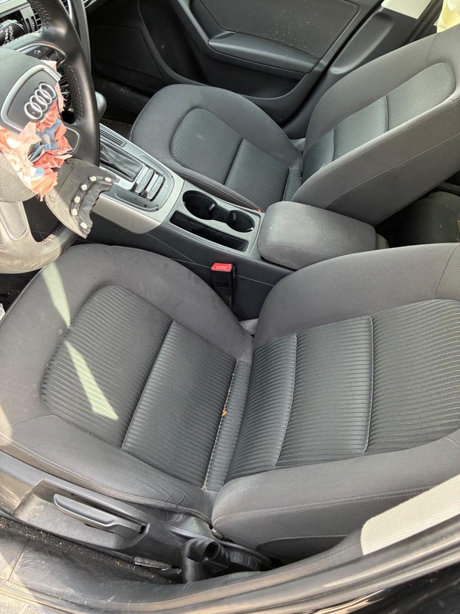 Audi A4 2012 — photo 13