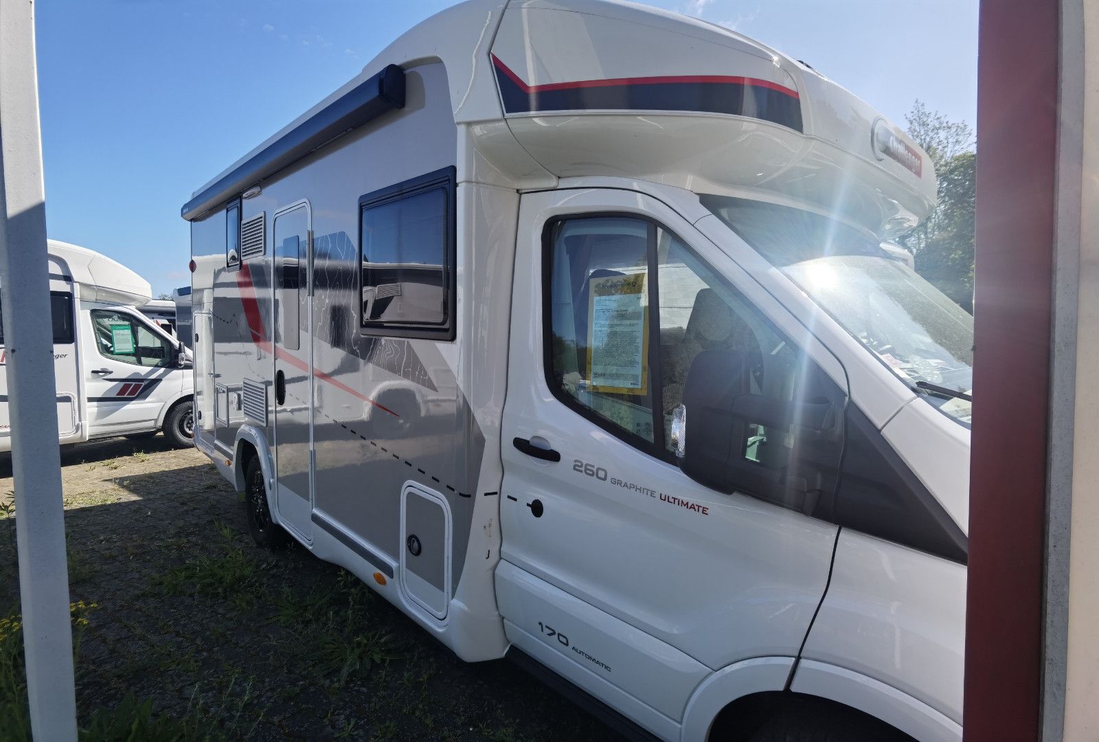 Fahrzeugabbildung Challenger 260 Graphite Ultimate