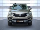 Ssangyong REXTON 2.2 Diesel e-XDi 220 Crystal 4WD - Ssangyong REXTON mit Diesel-Antrieb: Geländewagen