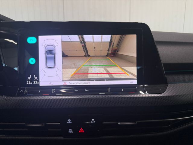 Golf VIII United 1.5 TSI LED RFK ACC