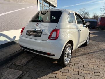 Fahrzeugabbildung Fiat 500 Dolcevita Navi DAB+ Tempomat Klimaaut. uvm.