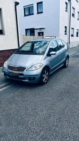 Mercedes-Benz Mercdes Benz A150 " Kupplungschaden " - Mercedes-Benz A 150 in Frankfurt (Main)