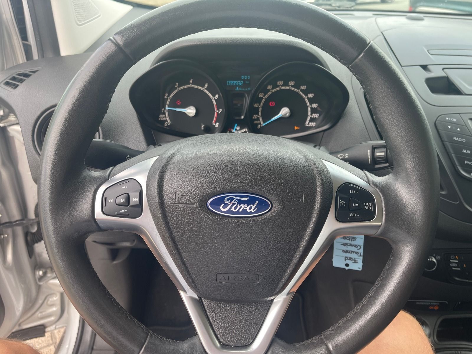 Fahrzeugabbildung Ford Tourneo Courier 1.0 EcoBoost Trend Kombi