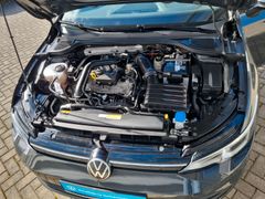 Fahrzeugabbildung Volkswagen Golf VIII Variant 1.0 eTSI DSG Life LED NAVI SHZ